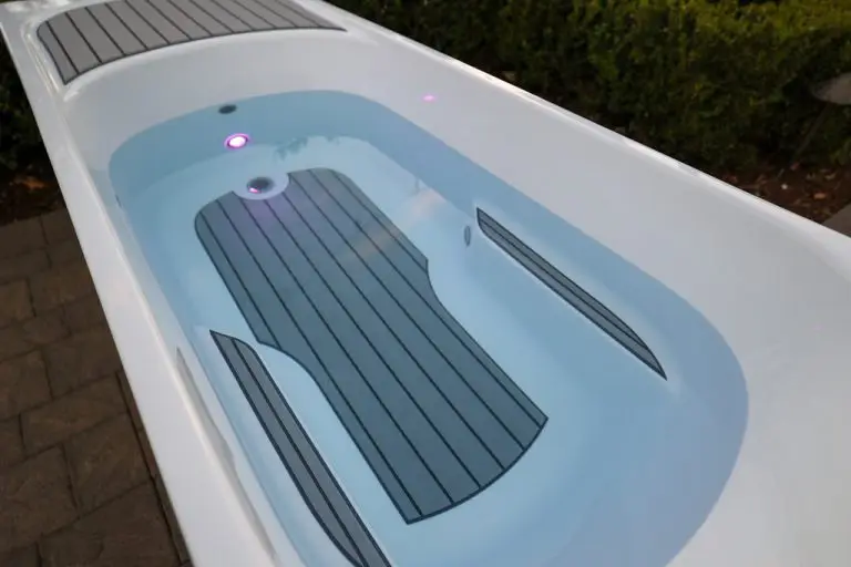 Kodiak_Cold_Plunge_Detail_02-1024x683-59274b36-5c99-4299-8c7d-bec412f1382d