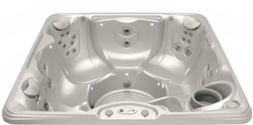White Pearl shell on Caldera Vacanza Marino hot tub at Blackthorne Spas